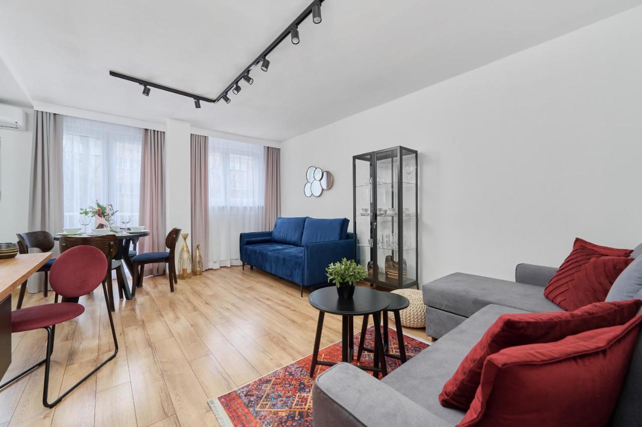 Centre & Main Square By Renters * Wroclaw